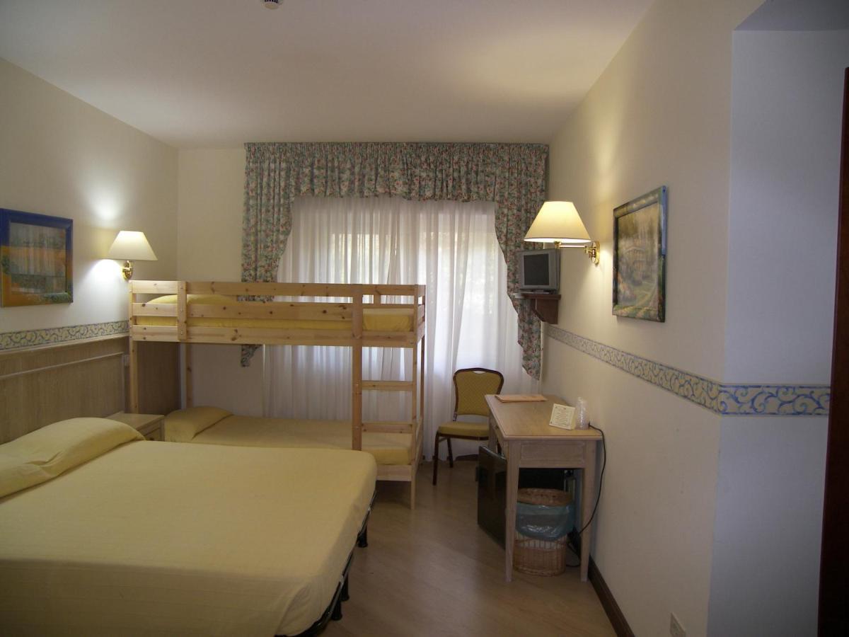 Hotel Des Reves SantʼElia Fiumerapido Kültér fotó